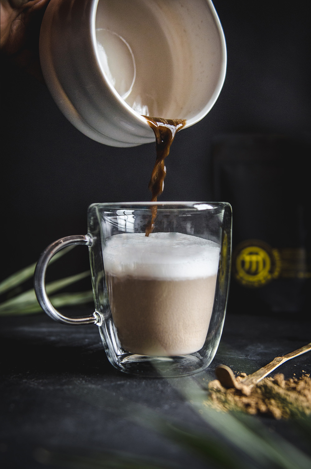 Hojicha latte in the making