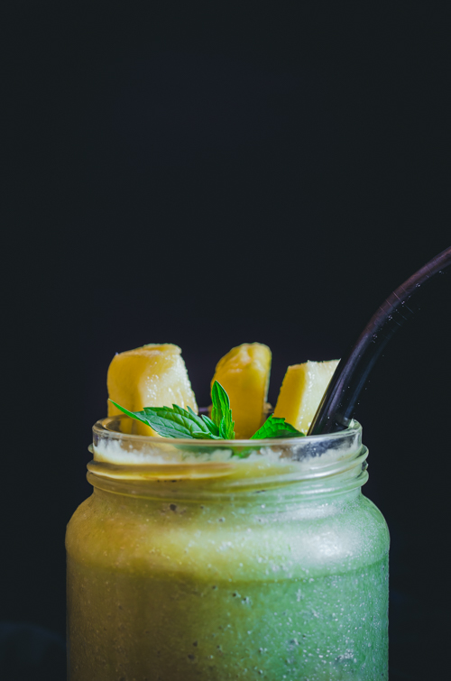 M matcha jeges matcha mangó smoothie közeli