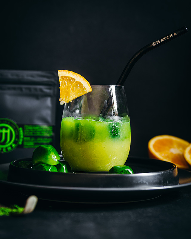 M Matcha ice cubes with orange juice