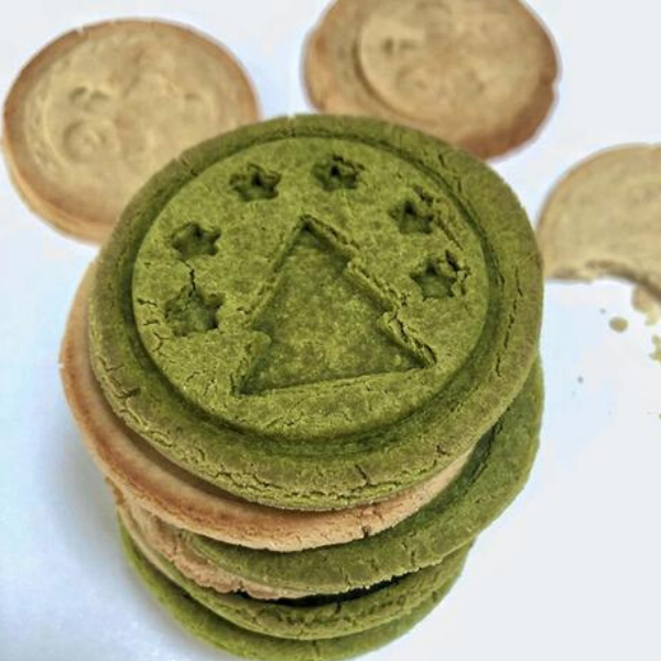 MATCHA TEÁS KESUVAJAS KEKSZ